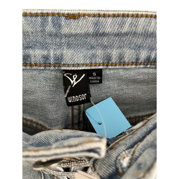 Denim Shorts Hot Pants Juniors S Silver Lace Up, Zipper, Button Western Glam NWT - Picture 3 of 5